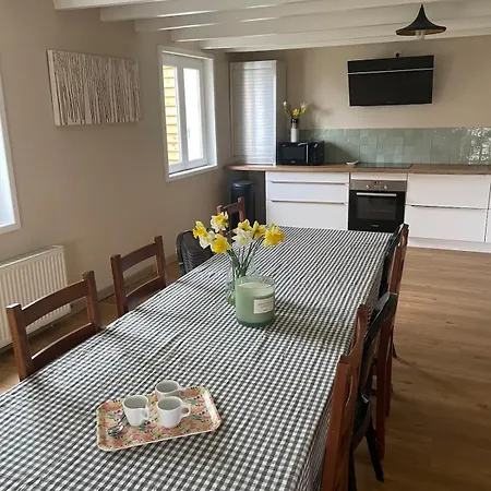 Partagee Au Coeur Du Marais Audomarois Bed & Breakfast Sint-Omaars
