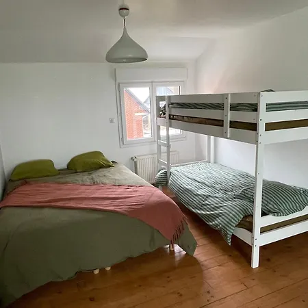 Partagee Au Coeur Du Marais Audomarois Bed & Breakfast 3*